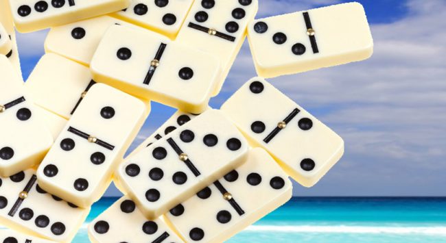 dominoes 2 corporate gifts ideas for clients