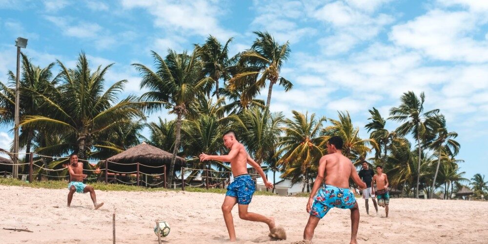 How to Bond With a Remote Team